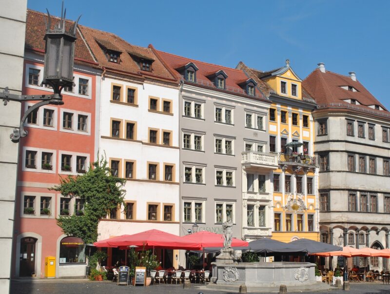 umziehen nach Grlitz - Der durch Renaissancefassaden geprgte Untermarkt in Grlitz ldt zu einer historischen Reise ein. (Quelle EGZ)