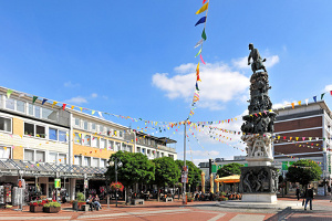Umzug nach Salzgitter. Erst 1942 gegründet, ist diese eine der wenigen jungen Städte Deutschlands. Auch wenn man durch die gleichnamige AG sofort an Stahl und Hochöfen denkt, ist sie auch ein Erholungszentrum. Umzug nach Salzgitter - Infos, Anbieter, Dienstleistungen